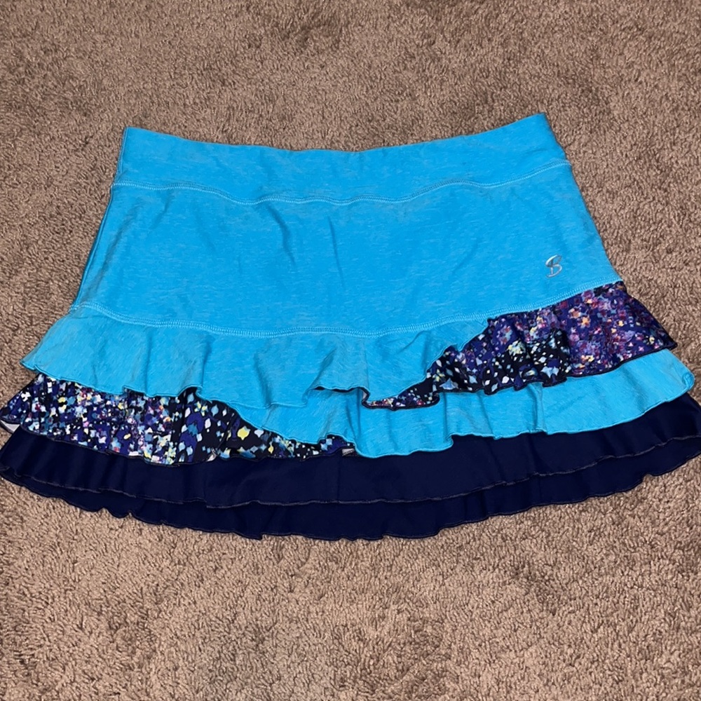 Sofibella size large ruffle, elastic waist, tennis skirt, size large